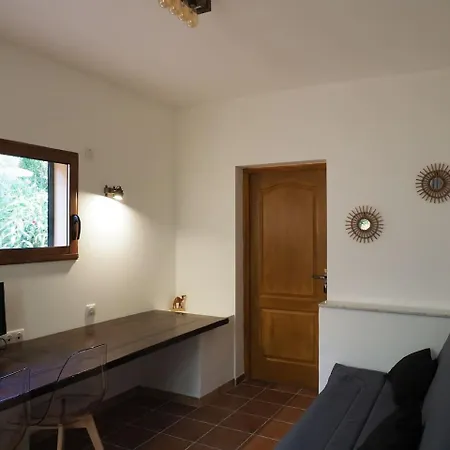 Mammona Bonifacio (Corsica)