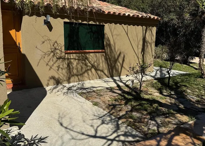 Villa Mammona Bonifacio