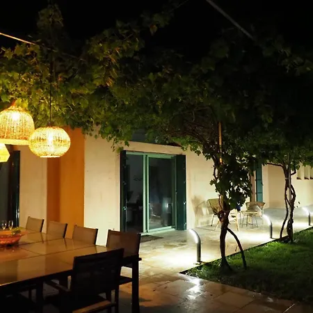 Mammona * Bonifacio (Corsica)